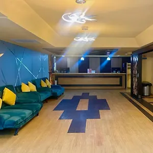 3* Hotel Ibeurohotel Expo
