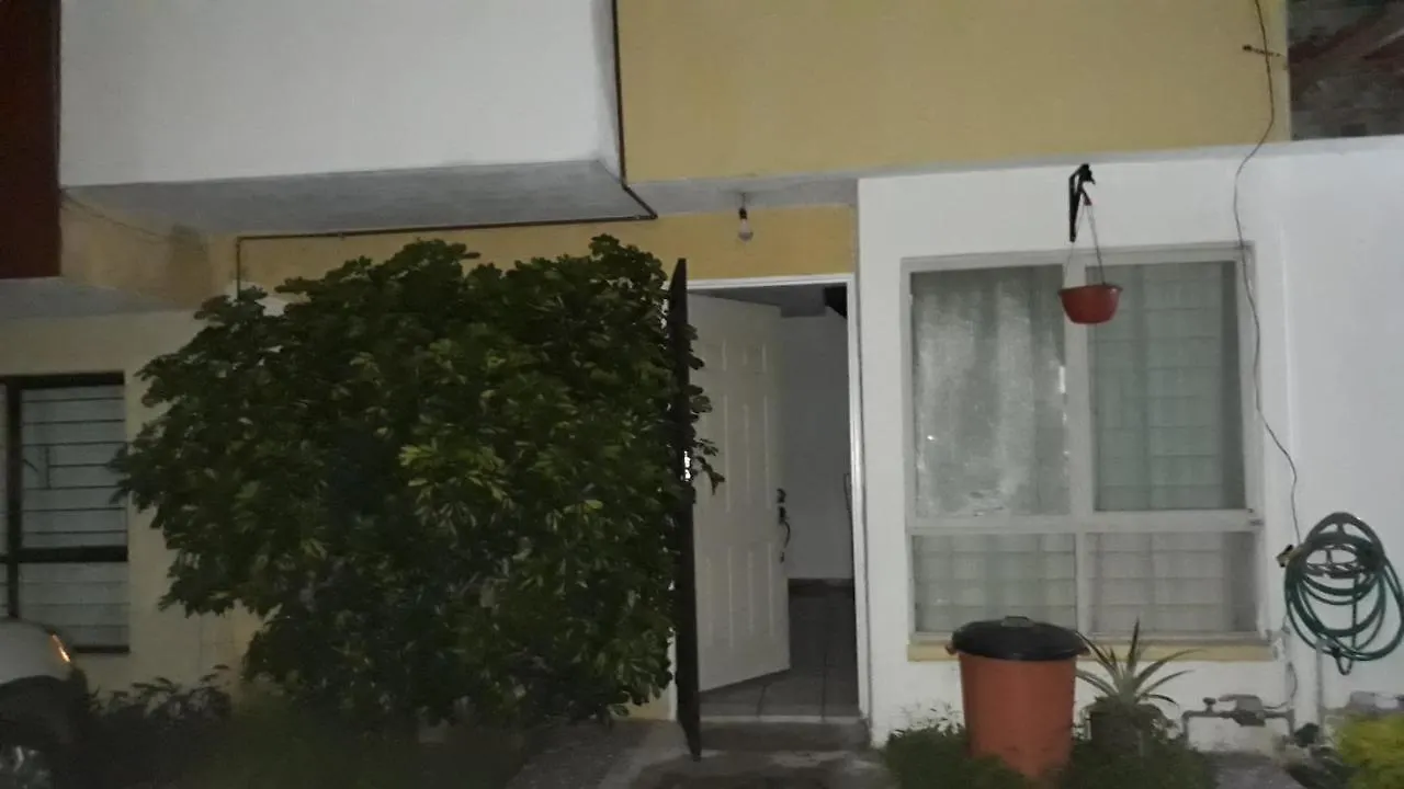 Casa Ejecutivo Zona Iteso Bahia De Acapulco Villa Guadalajara Holiday home